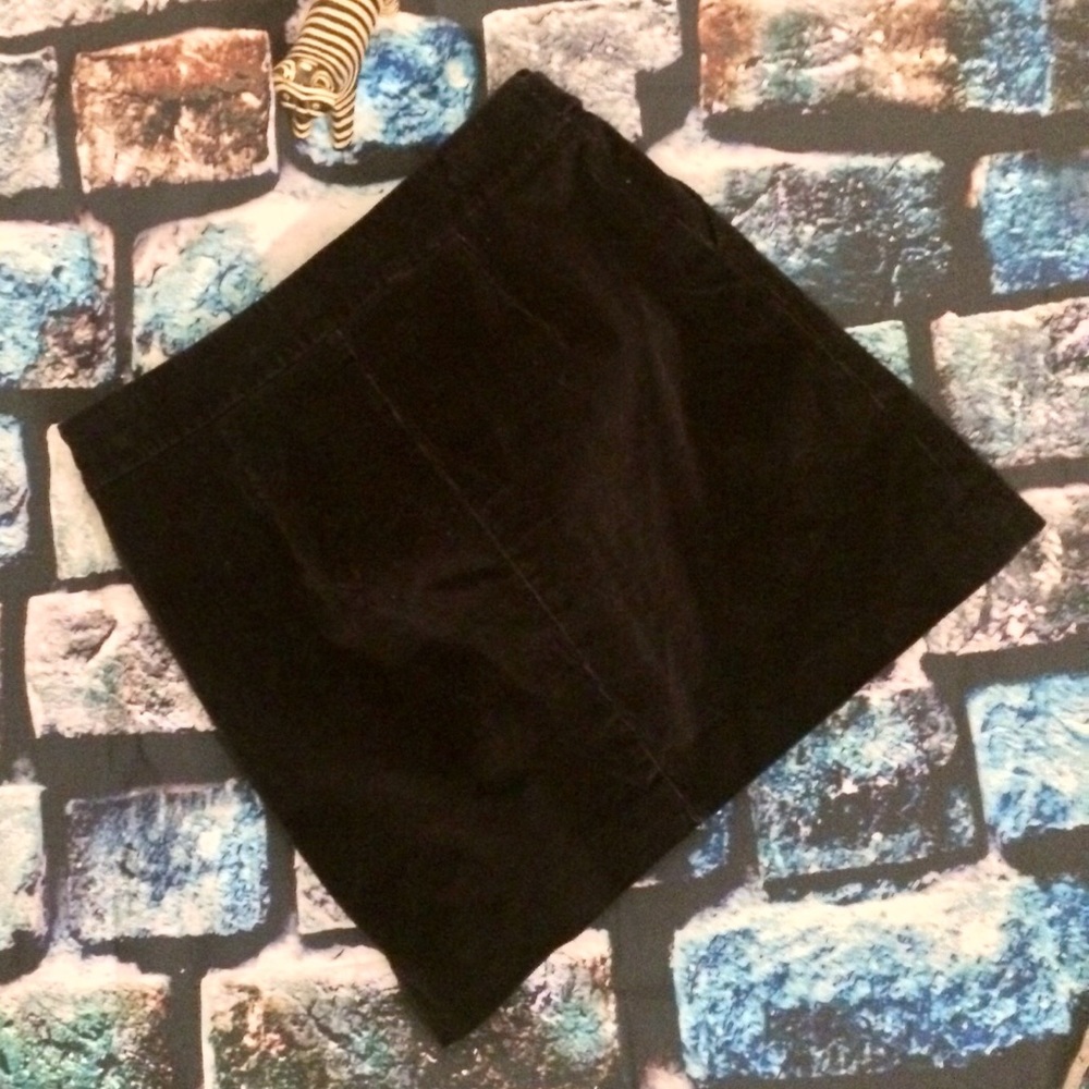 Pockets!🎉Corduroy Skirt Black so cute!@versatile! - Picture 5 of 8